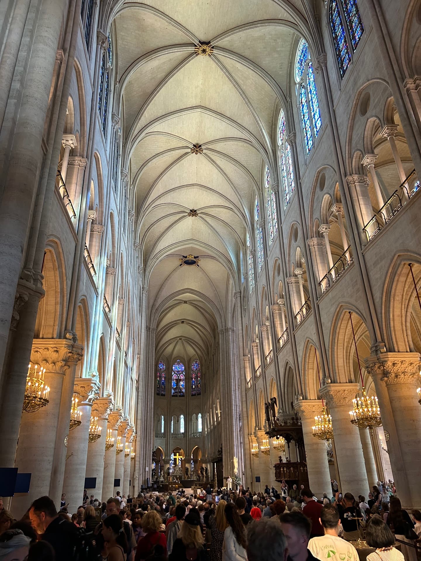 Visite de notre dame le 28 avril. Pensées pour Papoune et Mamoune 