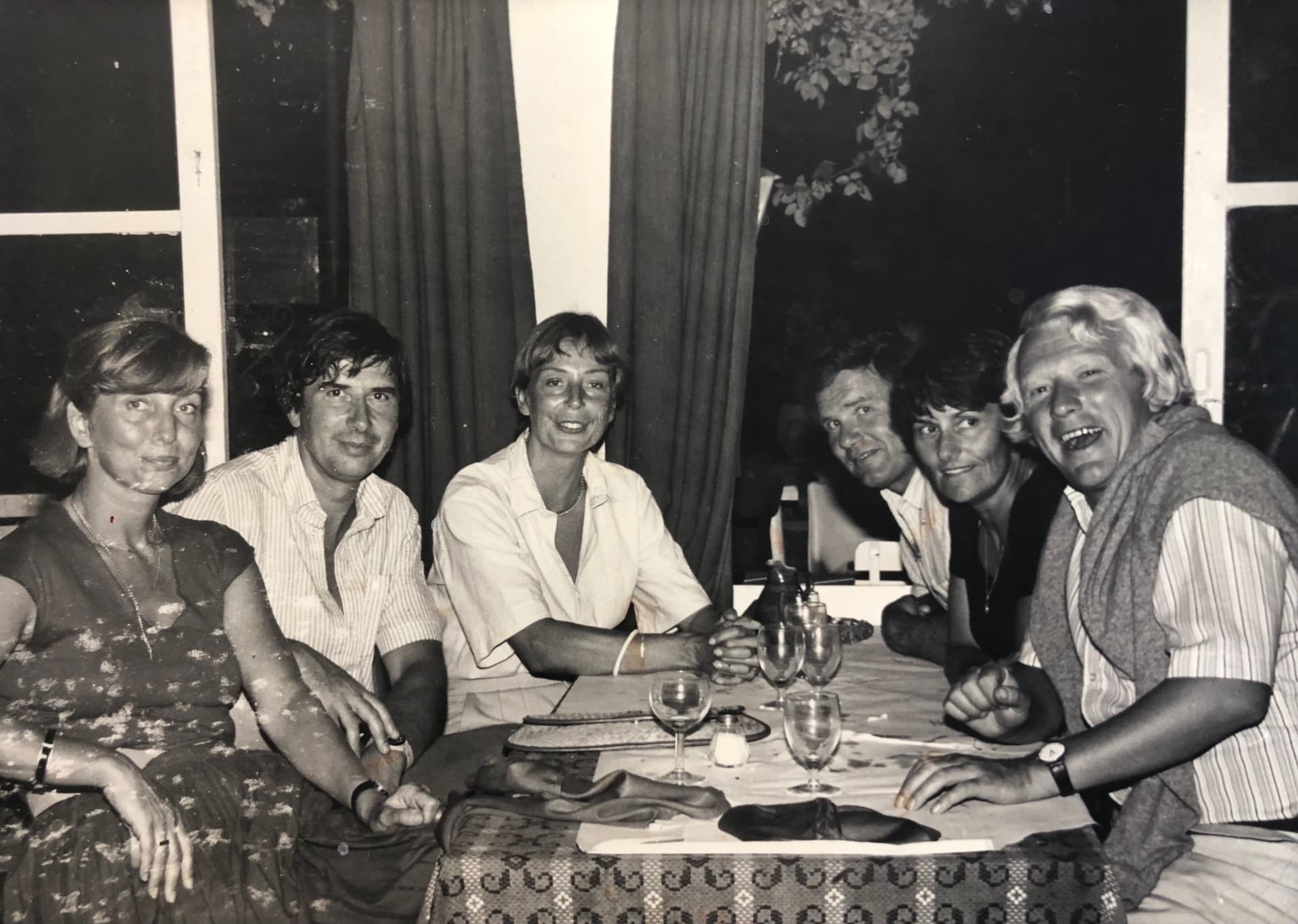 Amitiés & joie de vivre